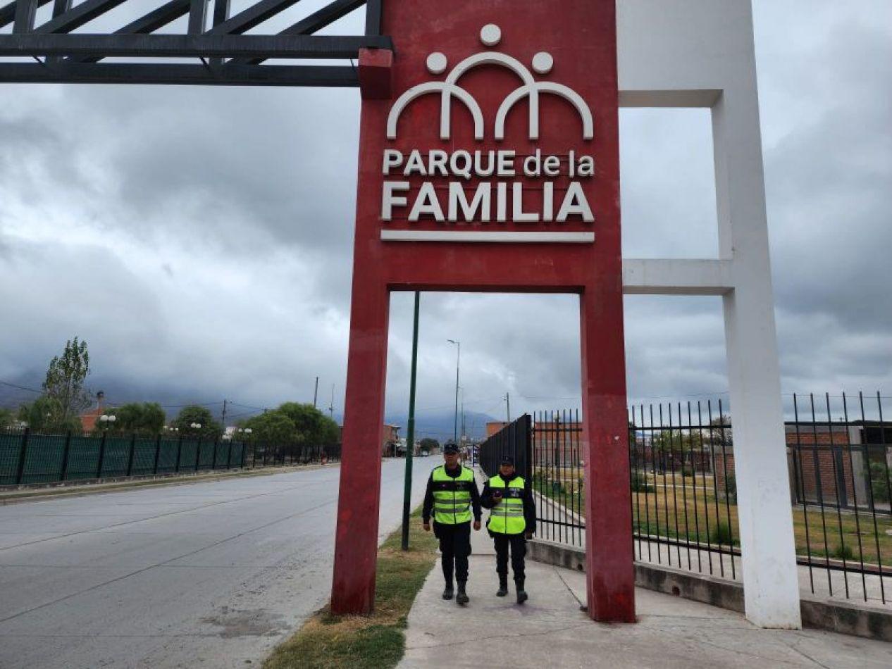 68289-reforzaran-la-seguridad-en-el-parque-de-la-familia