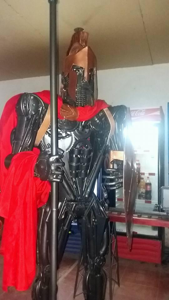 33964692_173932530114845_3656056349118169088_n