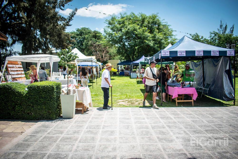 424571350_701744915472554_1019399215117601057_n