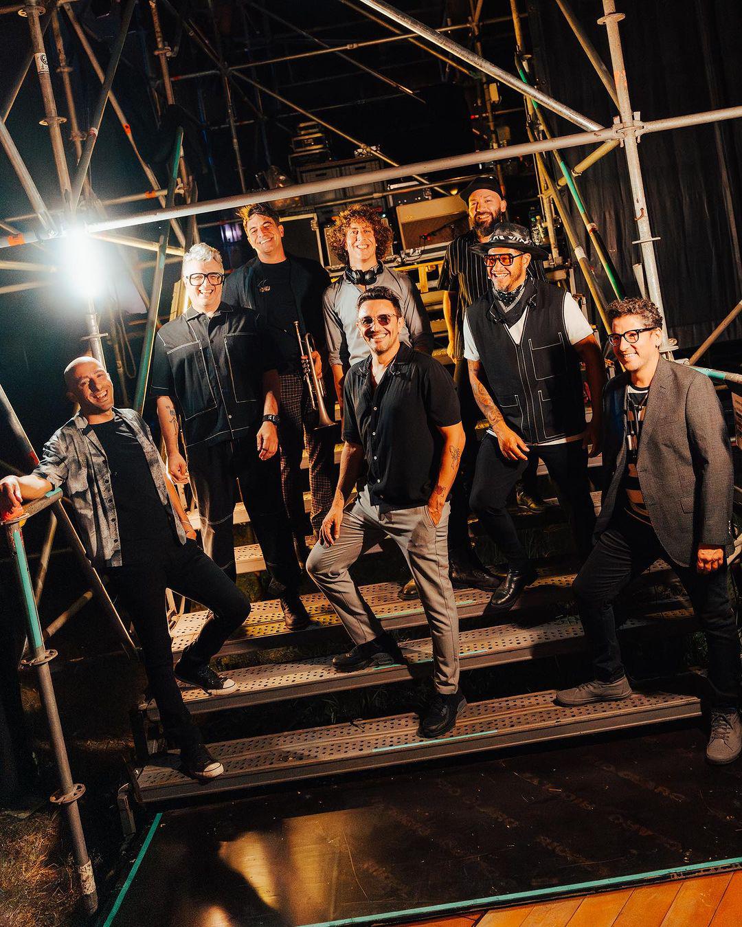 HOLA+GIRA+30+AÑOS++Empezaste+demasiado+bien,+este+año+será+increíble!+++#NTVG30+Link+en+bio+con+info+de+todas+las+fechas.+++@distrito____