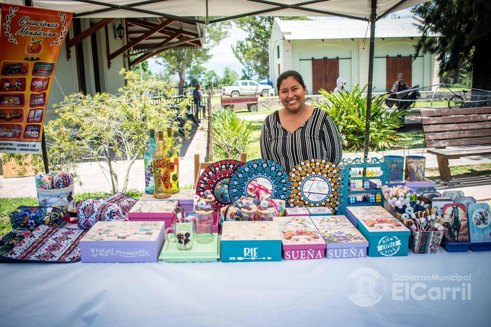 424594184_701745375472508_7932768034084445805_n