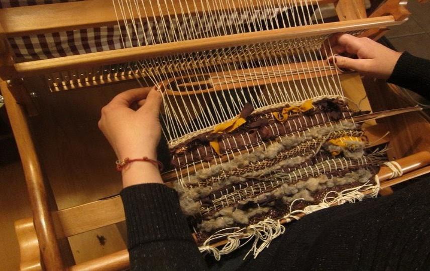 tejido-en-telar-ilustrativa-a