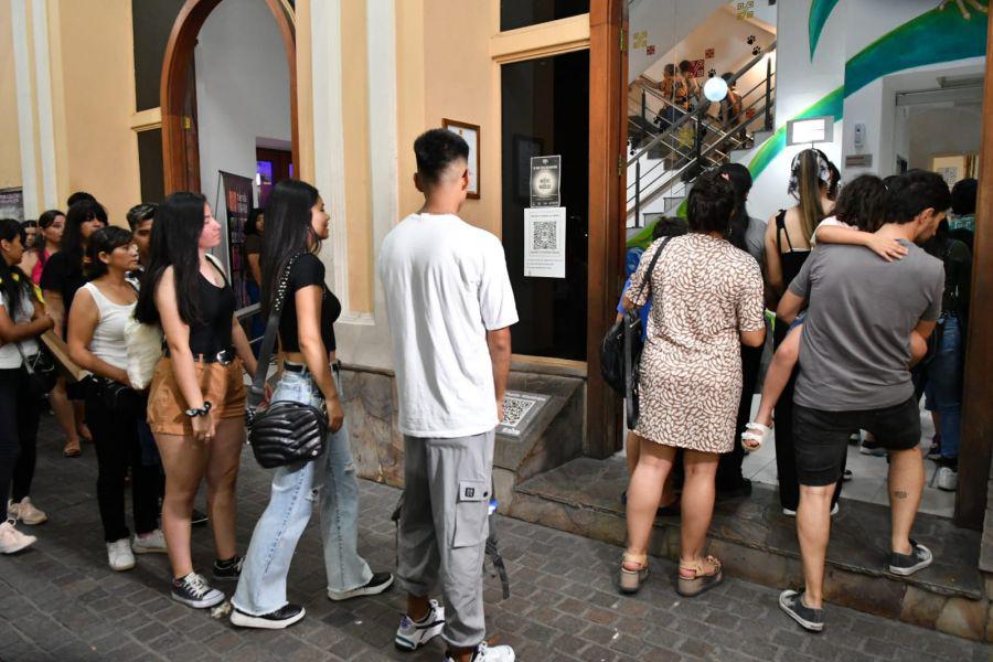 10164-noche-de-los-museos-mas-de-23300-personas-recorrieron-museos-y-galerias-de-arte-en-toda-la-provincia