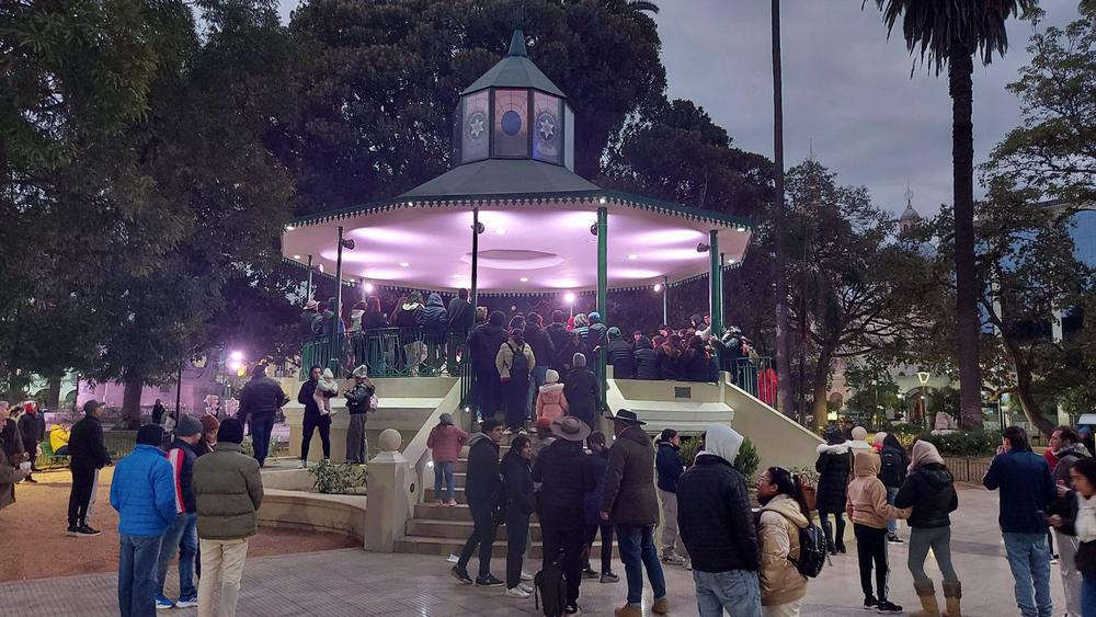 folclore-en-la-glorieta-2-2048x1153