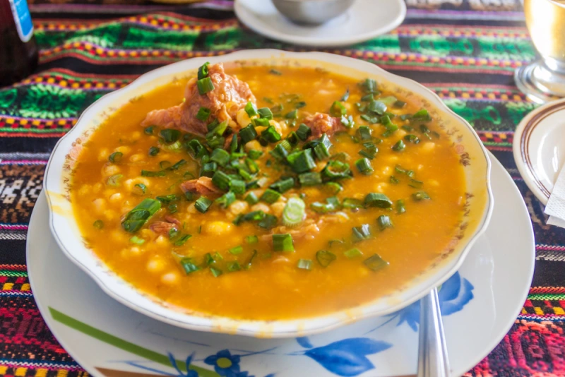 locro-paraguayo_800x534