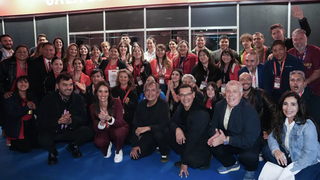 24310-los-nocheros-fueron-reconocidos-por-su-aporte-a-la-identidad-y-a-la-promocion-turistica-de-salta (1)