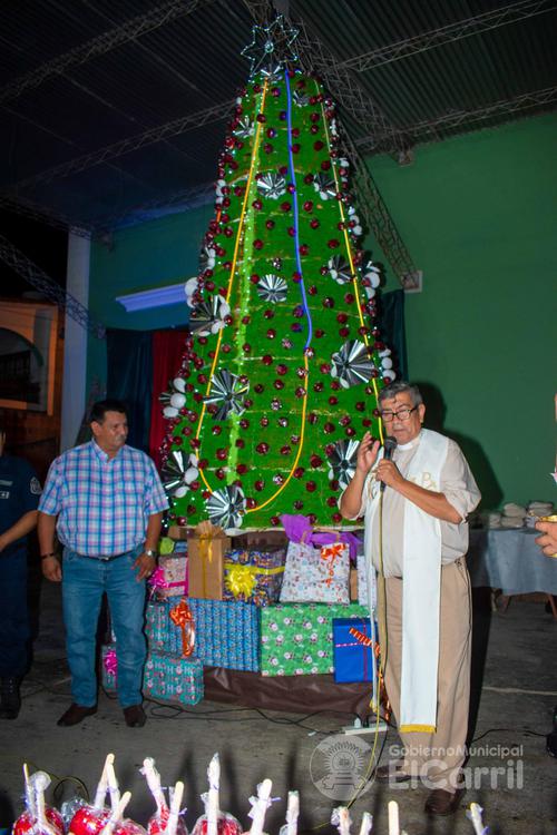 412933735_681321754181537_6851610583866220672_n