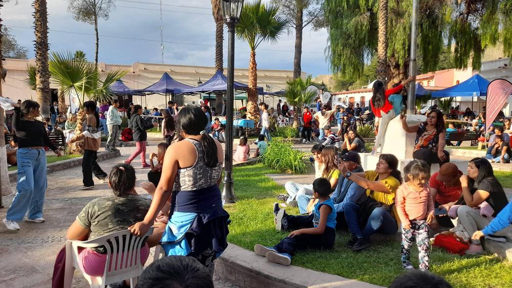 434585468_735606858755130_6981435533140520258_n