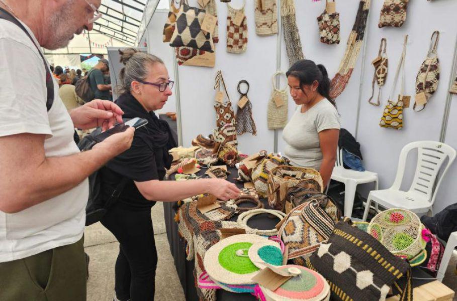 3205-importante-cantidad-de-productos-originarios-fueron-comercializados-en-la-feria-potencia-2023